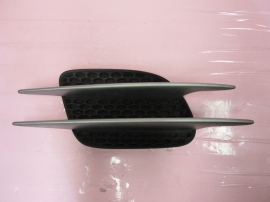 Mercedes Benz - Fender Molding - 2306900136